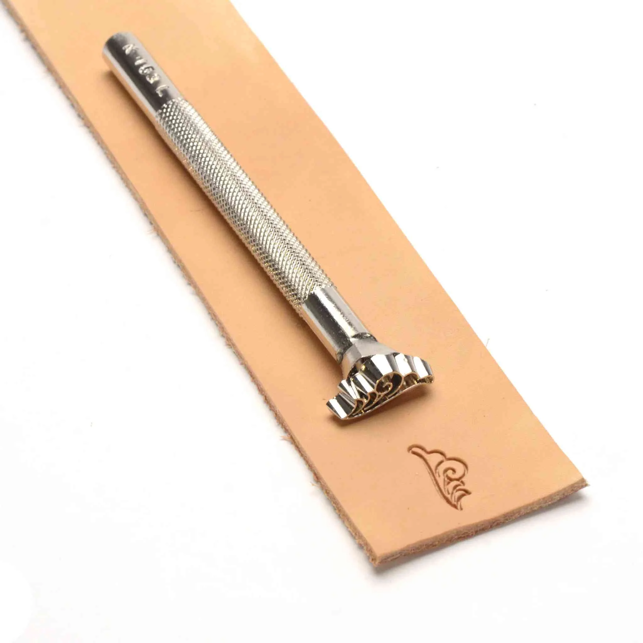 Scroll - ornate - Image 2